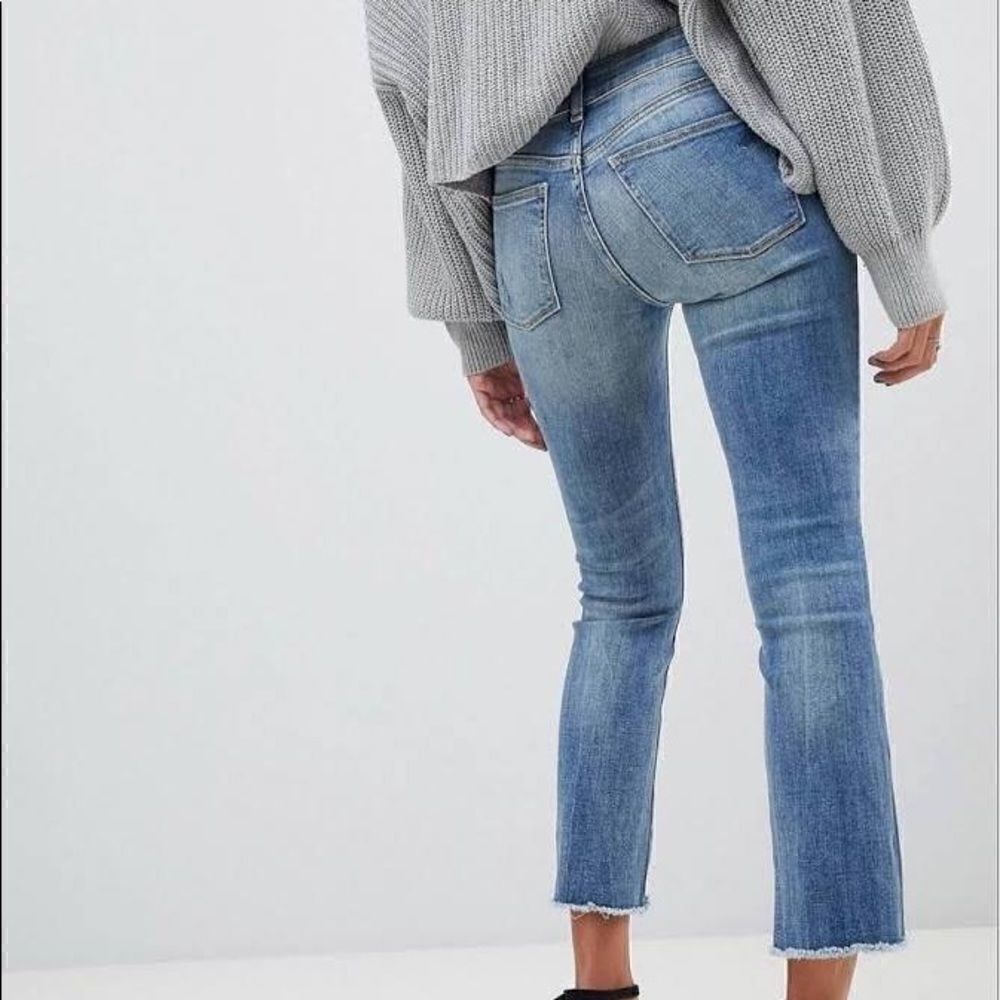 DL1961 Lara Instasculpt Cropped Flare Jean - Davidson Wash
